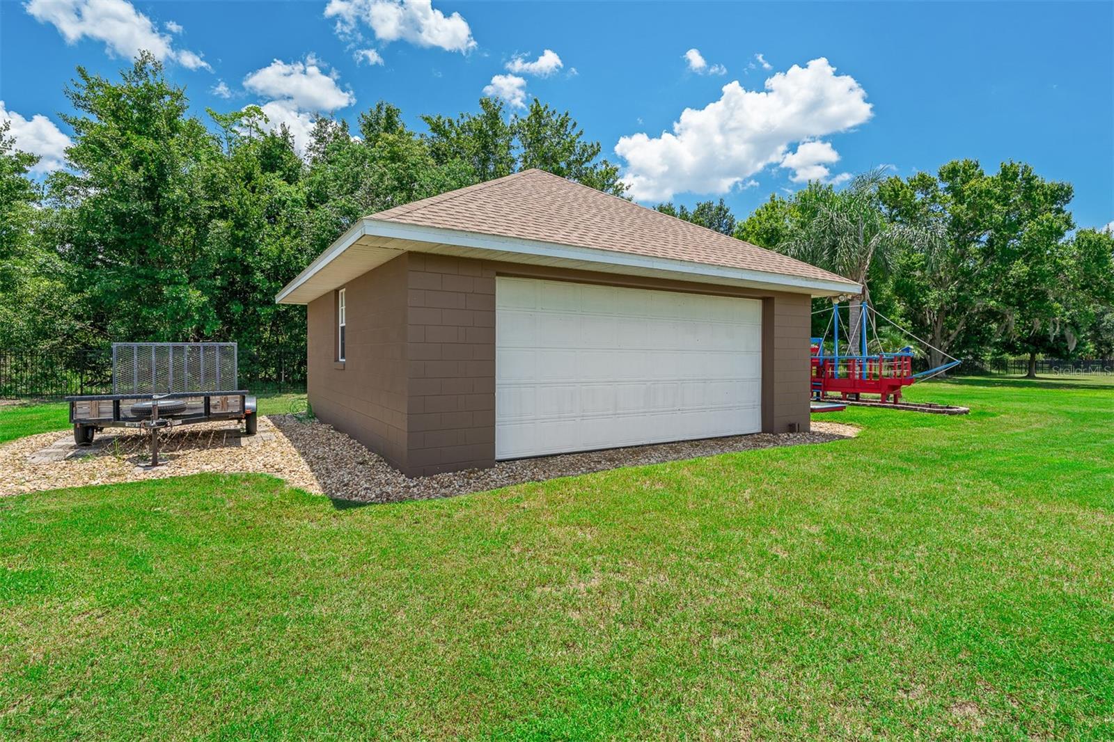 ROYAL RANCH ESTATES FIRST ADD - Residential
