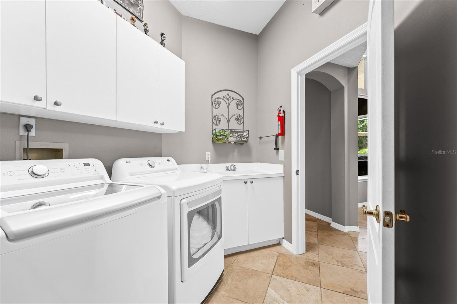 ROYAL RANCH ESTATES FIRST ADD - Residential