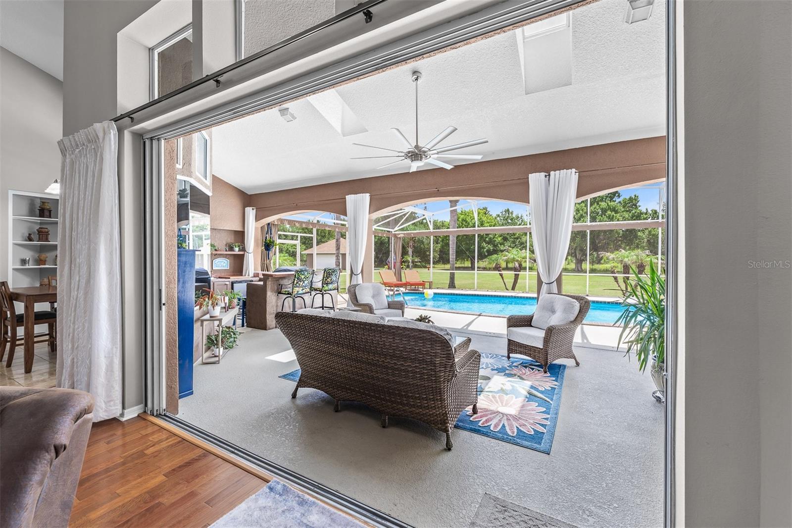 ROYAL RANCH ESTATES FIRST ADD - Residential