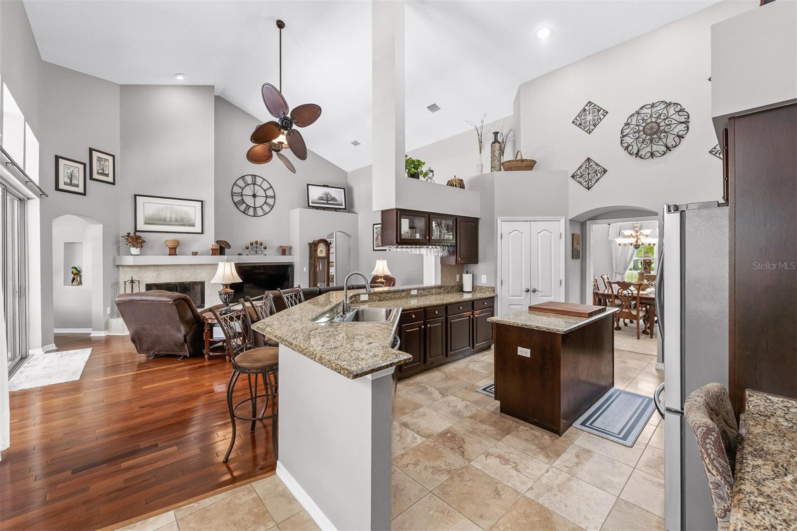 ROYAL RANCH ESTATES FIRST ADD - Residential