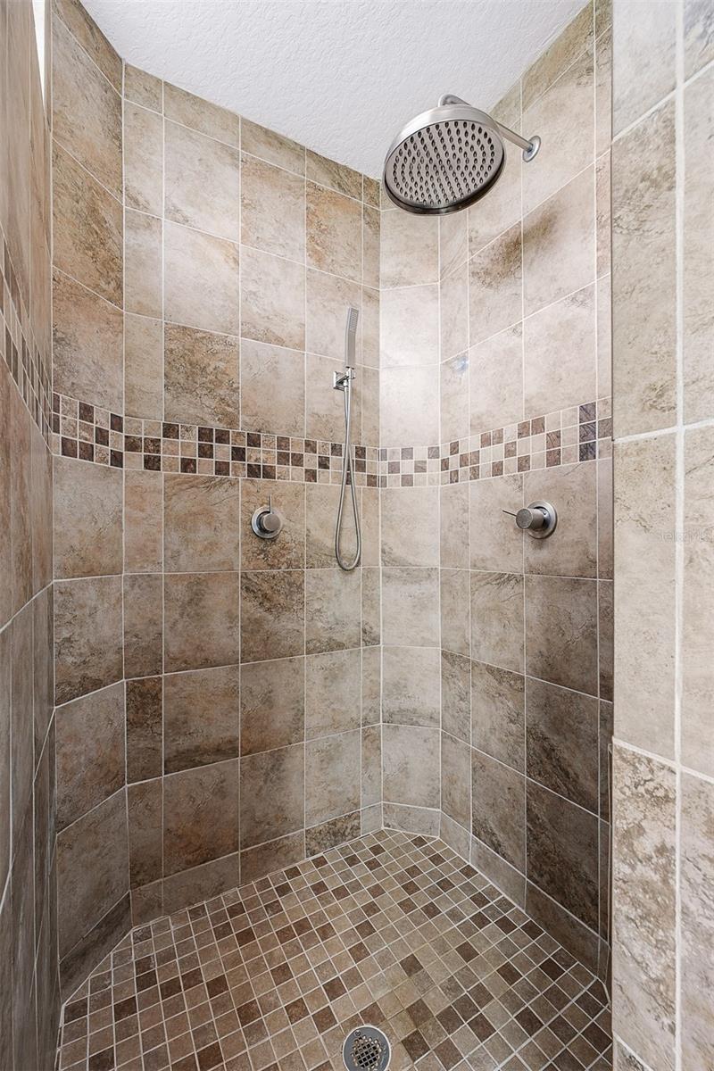 ROYAL RANCH ESTATES FIRST ADD - Residential
