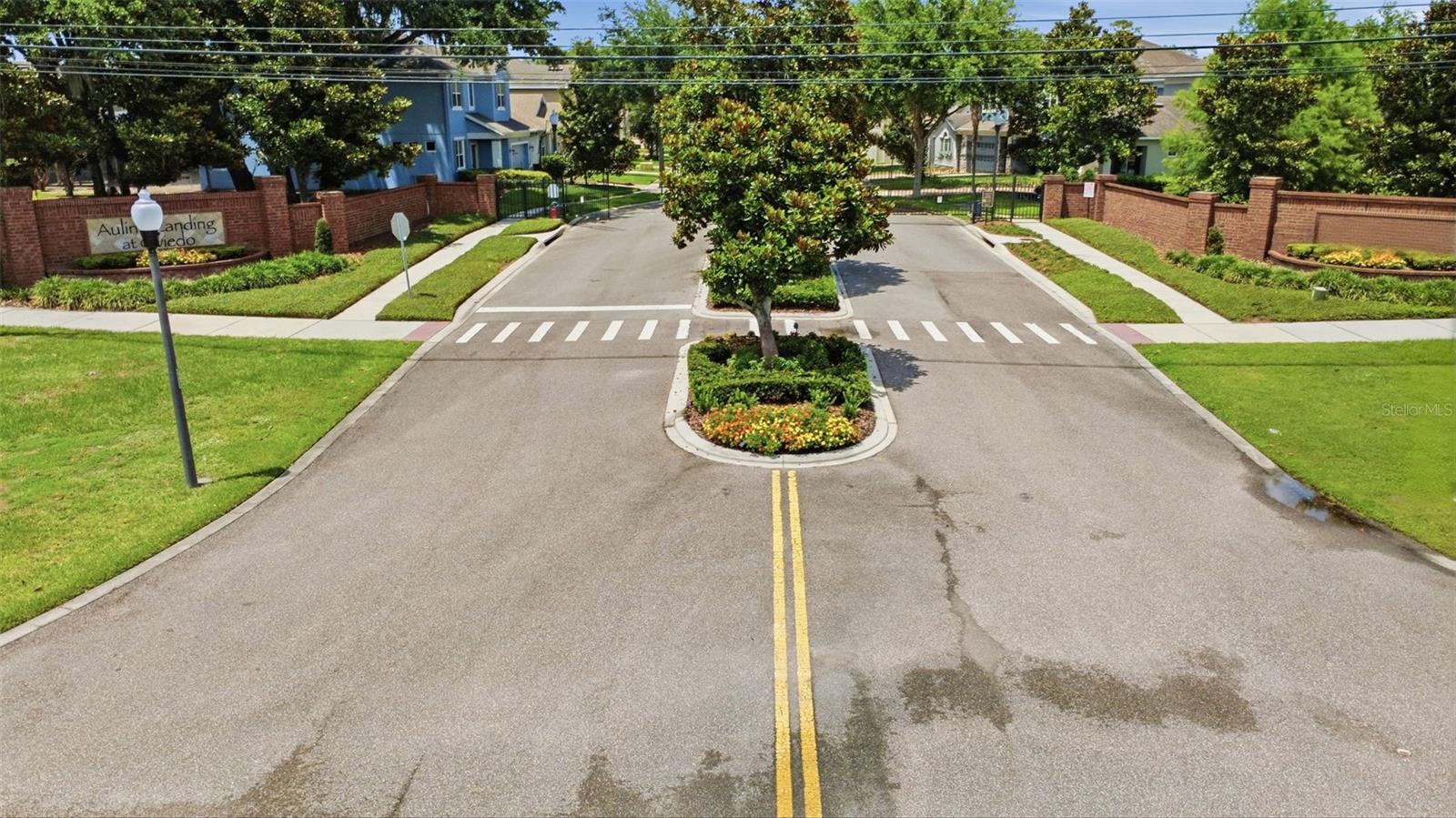 AULINS LANDING AT OVIEDO - PH 2 - Residential