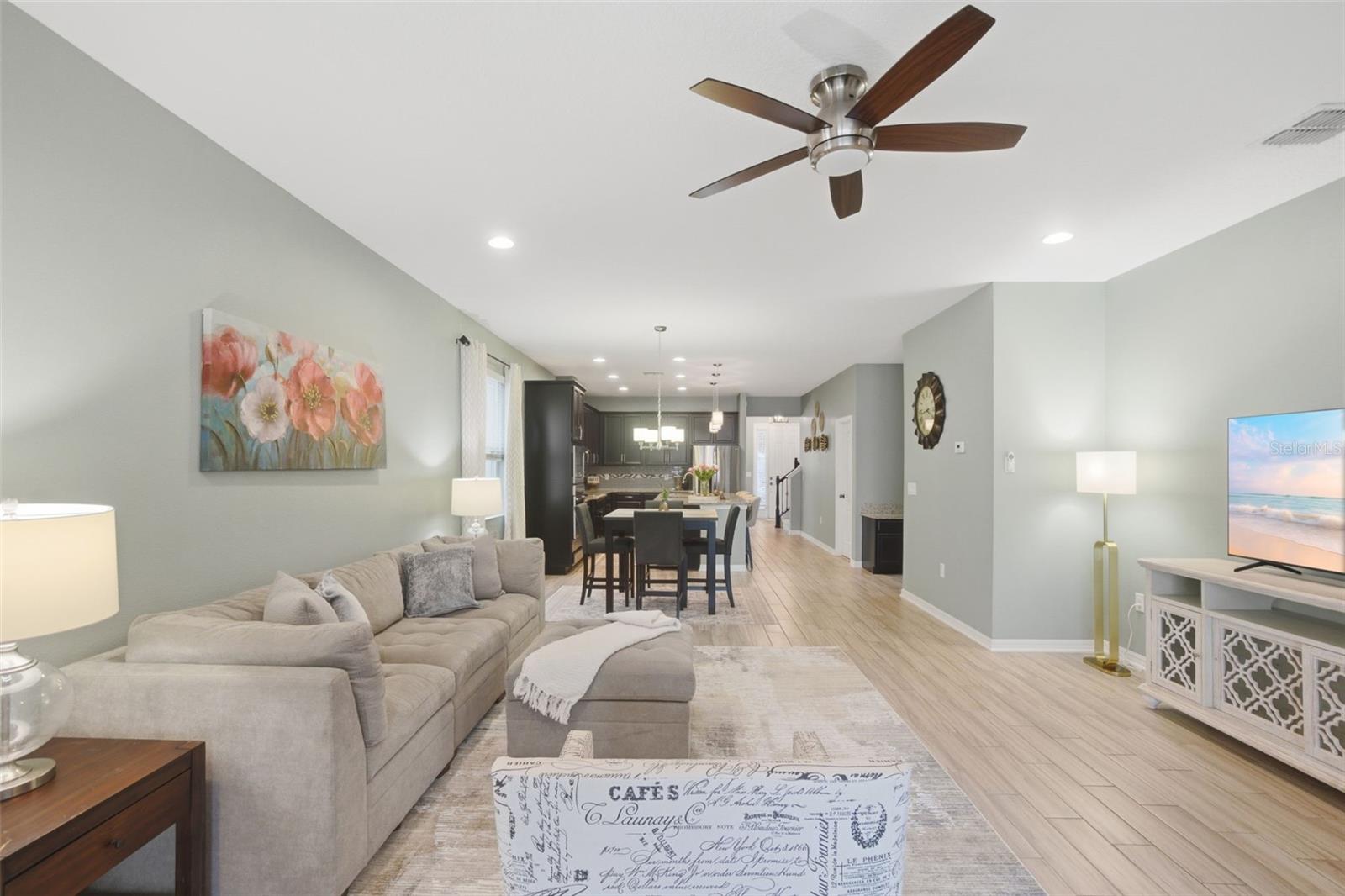 AULINS LANDING AT OVIEDO - PH 2 - Residential