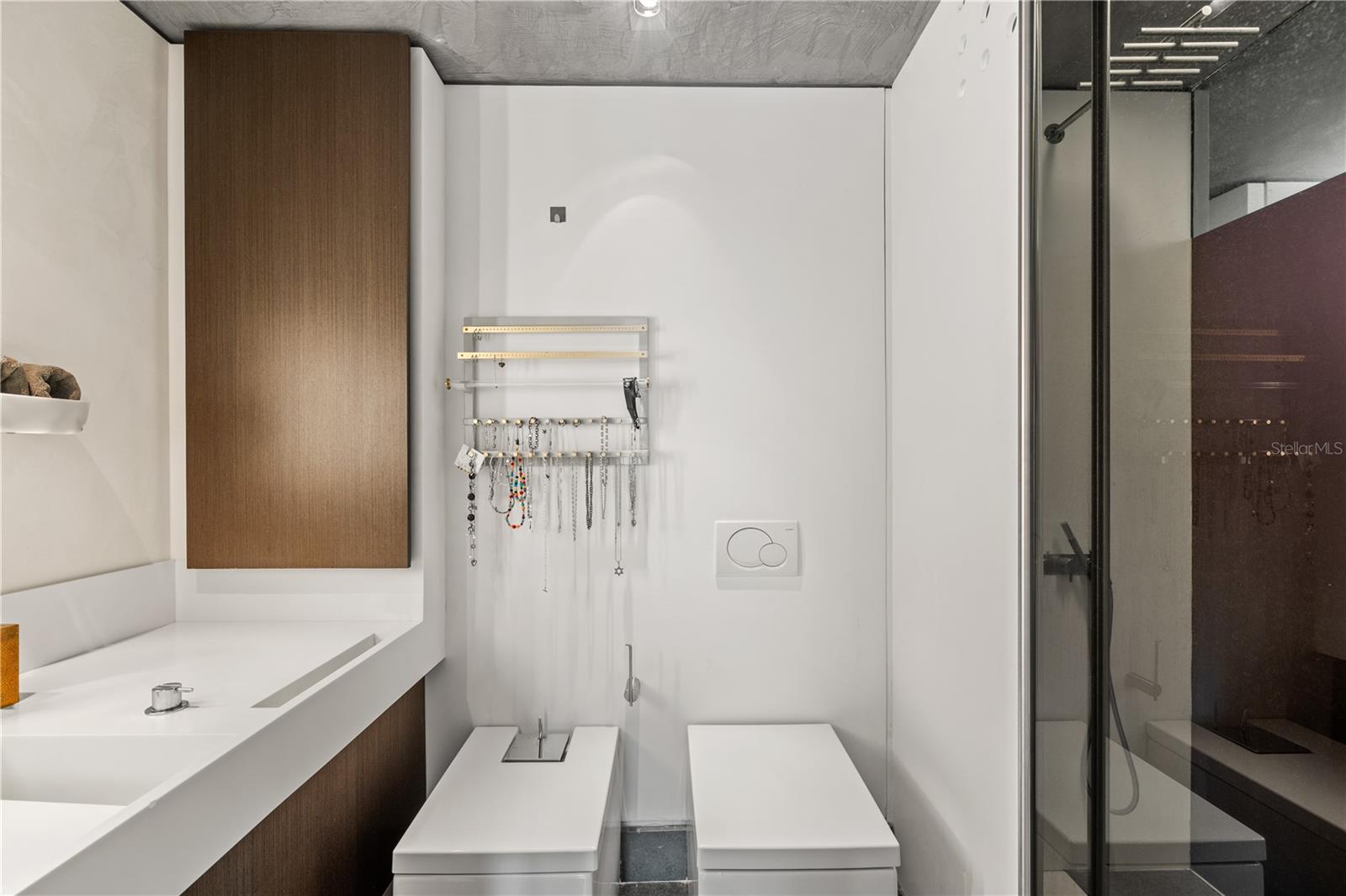 MCLEARY 1800 PH 2 - Residential