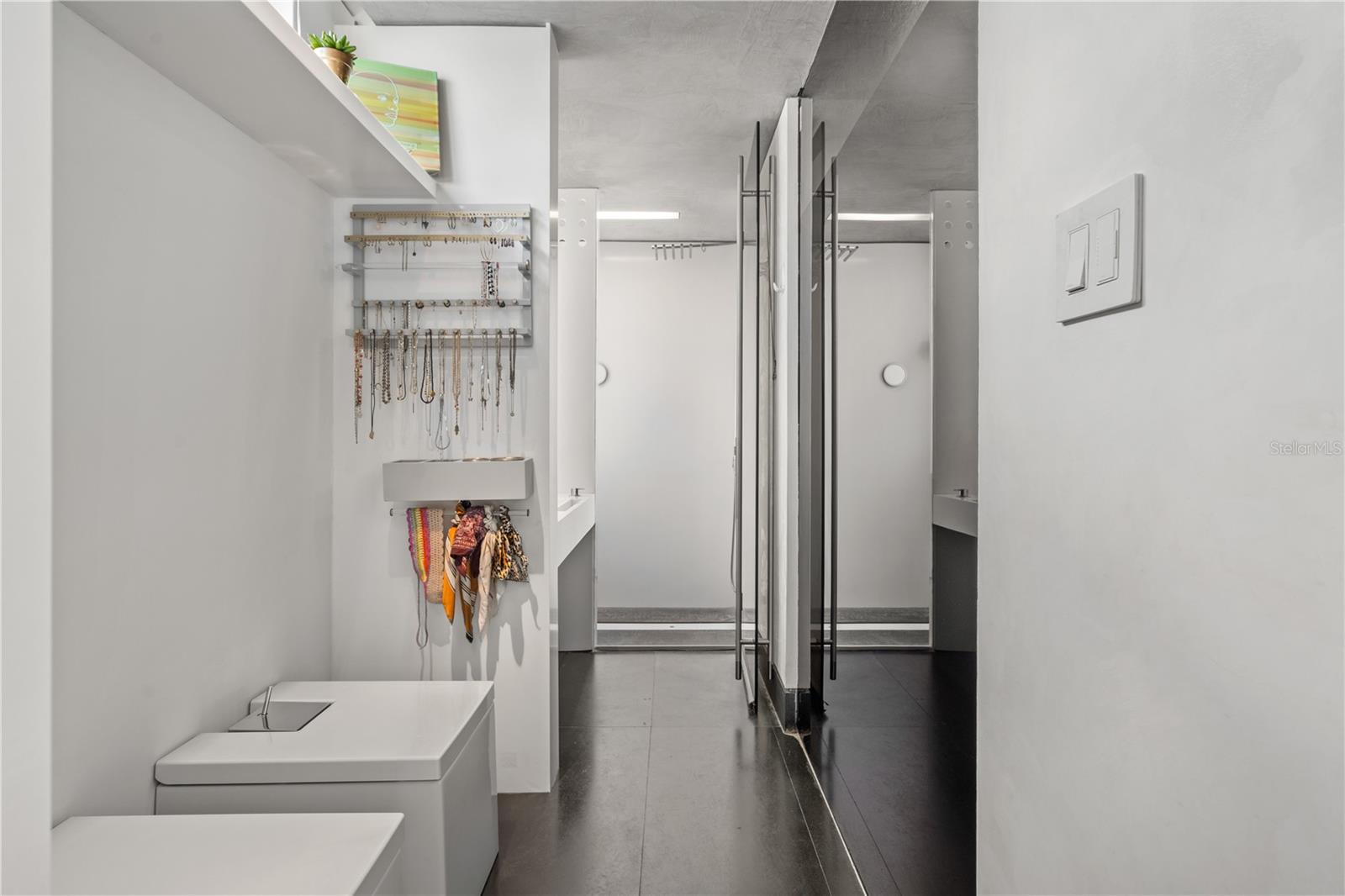 MCLEARY 1800 PH 2 - Residential