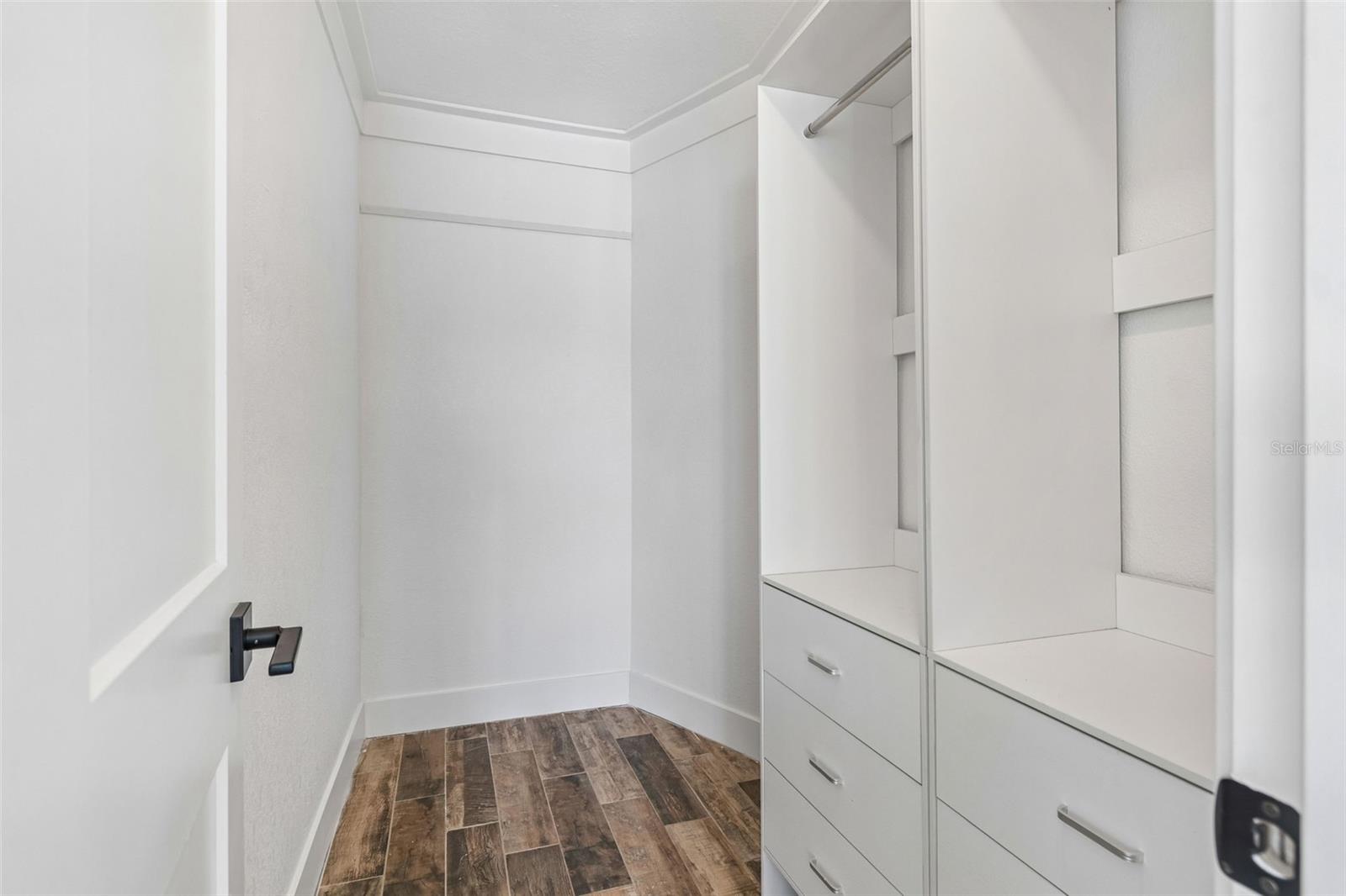 SHORE ACRES EDGEWATER SEC - Residential