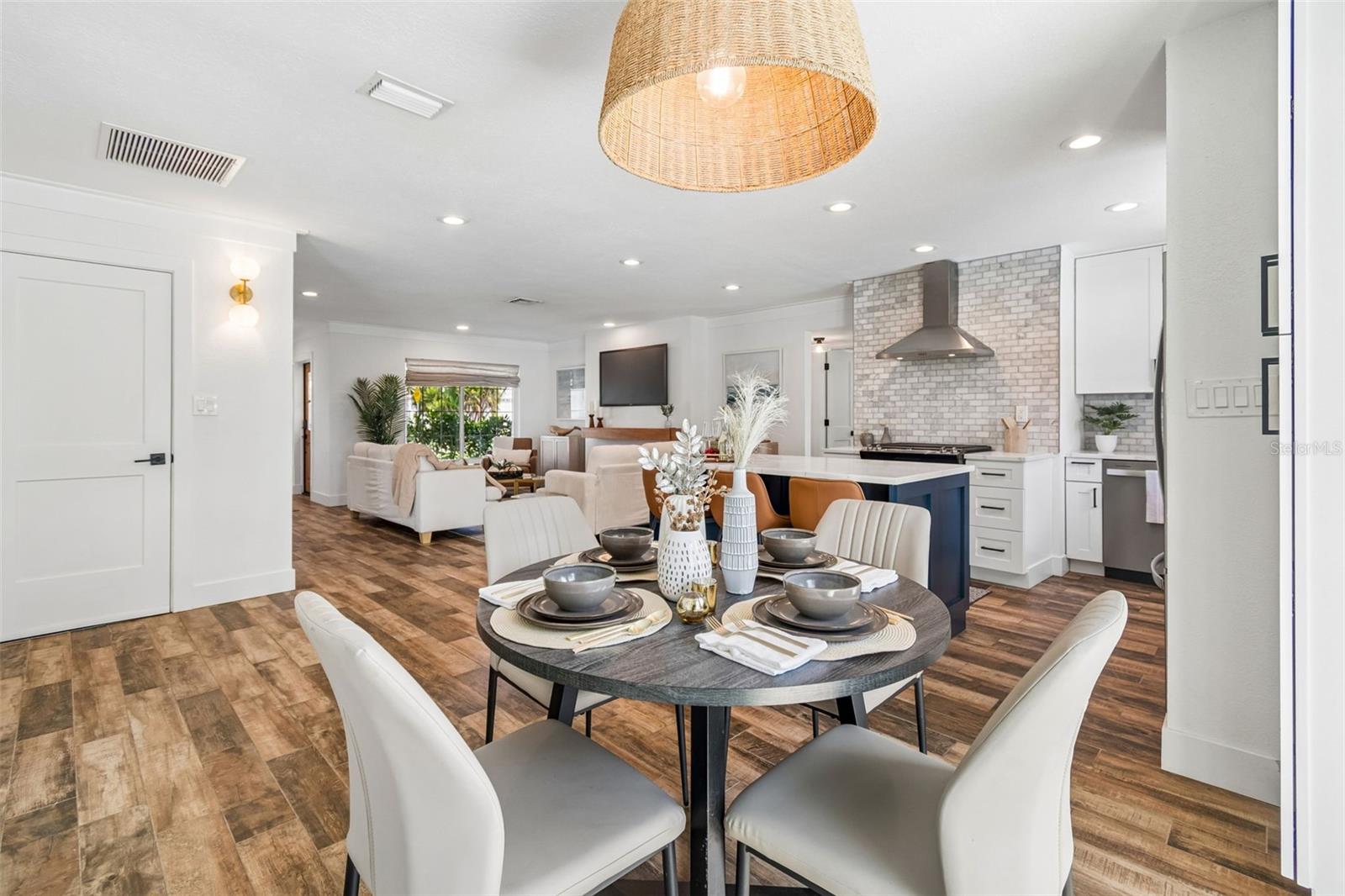 SHORE ACRES EDGEWATER SEC - Residential