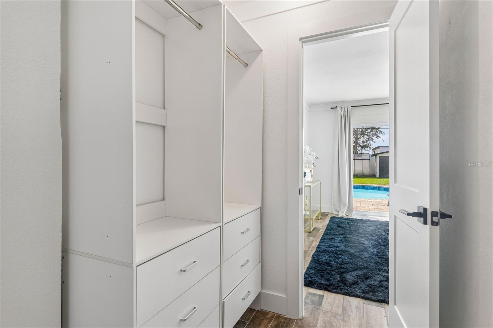 SHORE ACRES EDGEWATER SEC - Residential