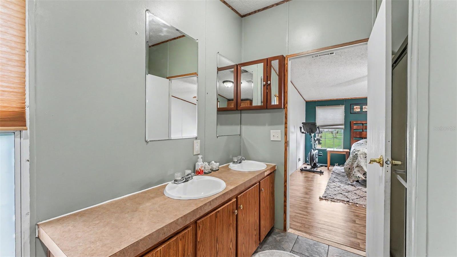 FORESTVIEW ESTATES - Residential