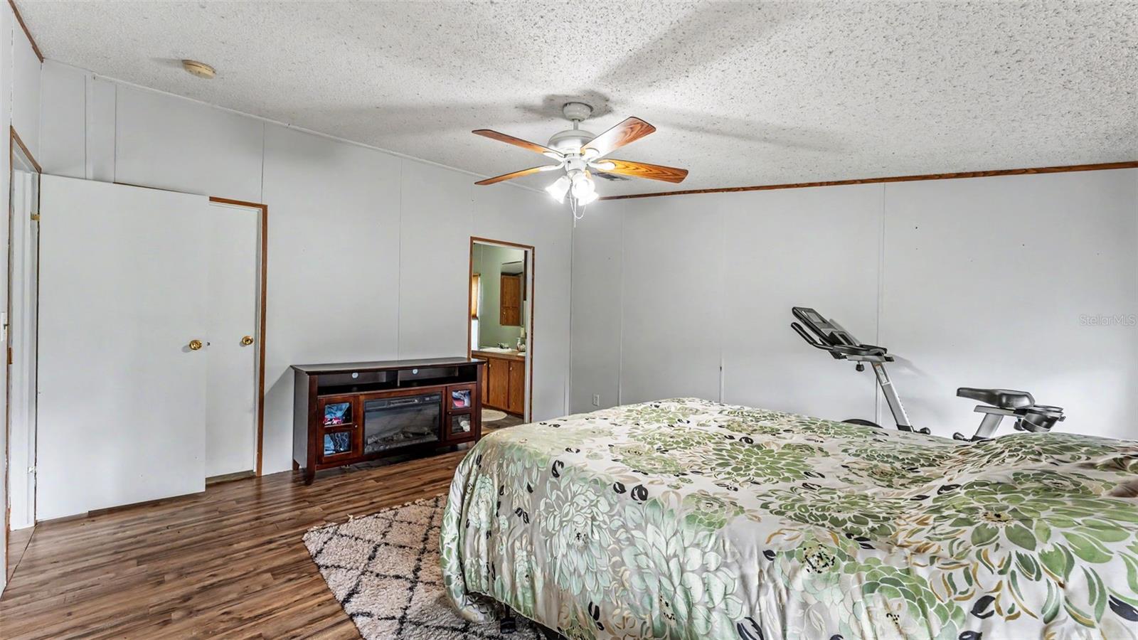 FORESTVIEW ESTATES - Residential