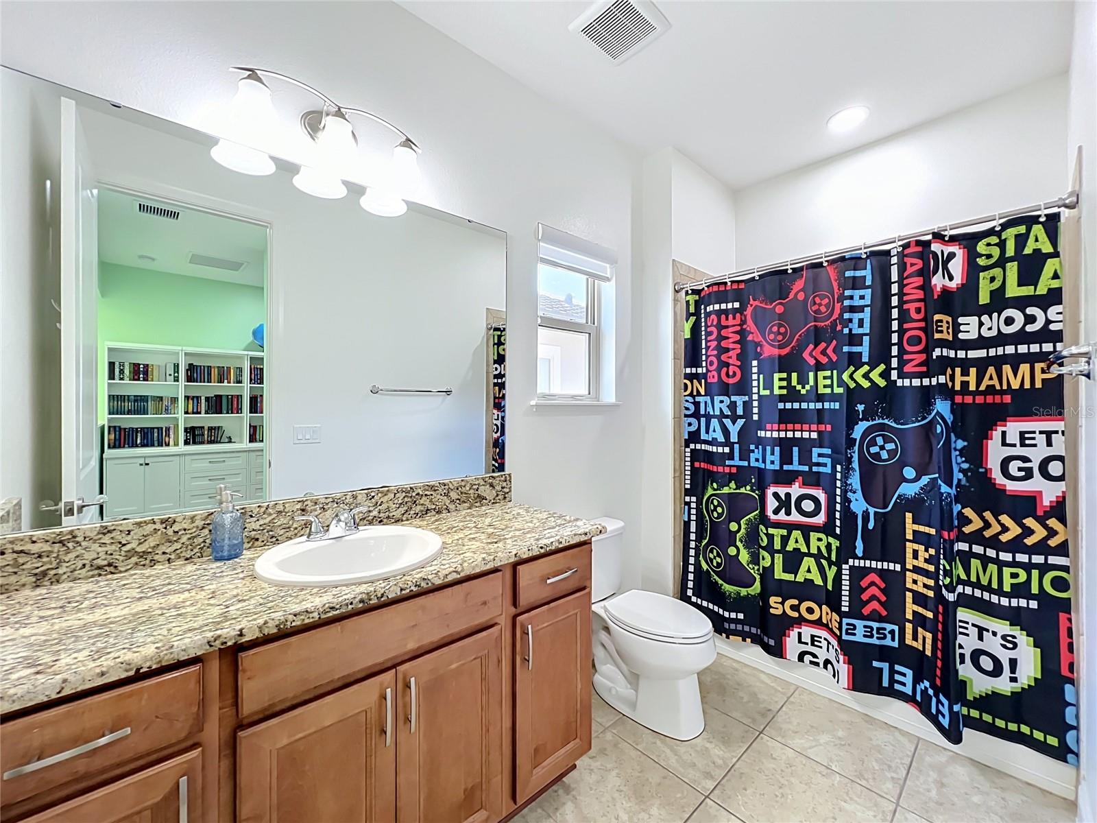 ROYAL CYPRESS PRESERVE - Residential