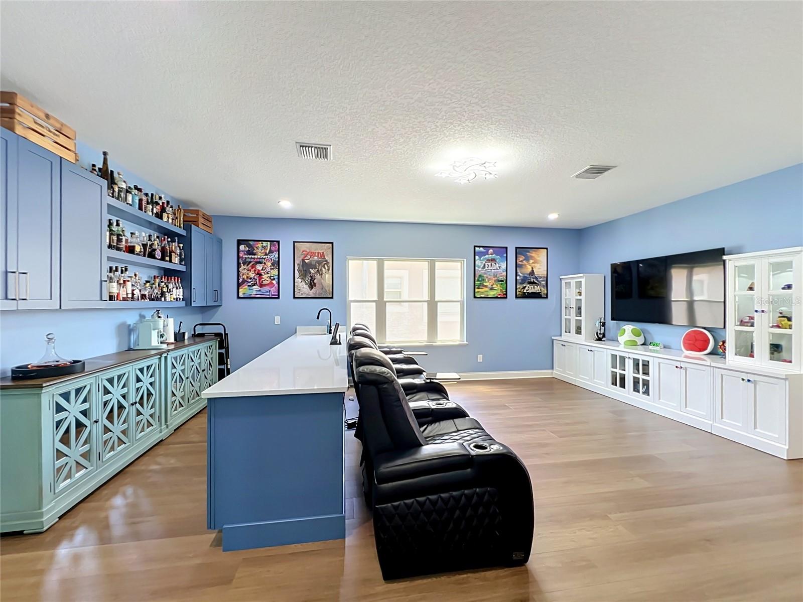 ROYAL CYPRESS PRESERVE - Residential