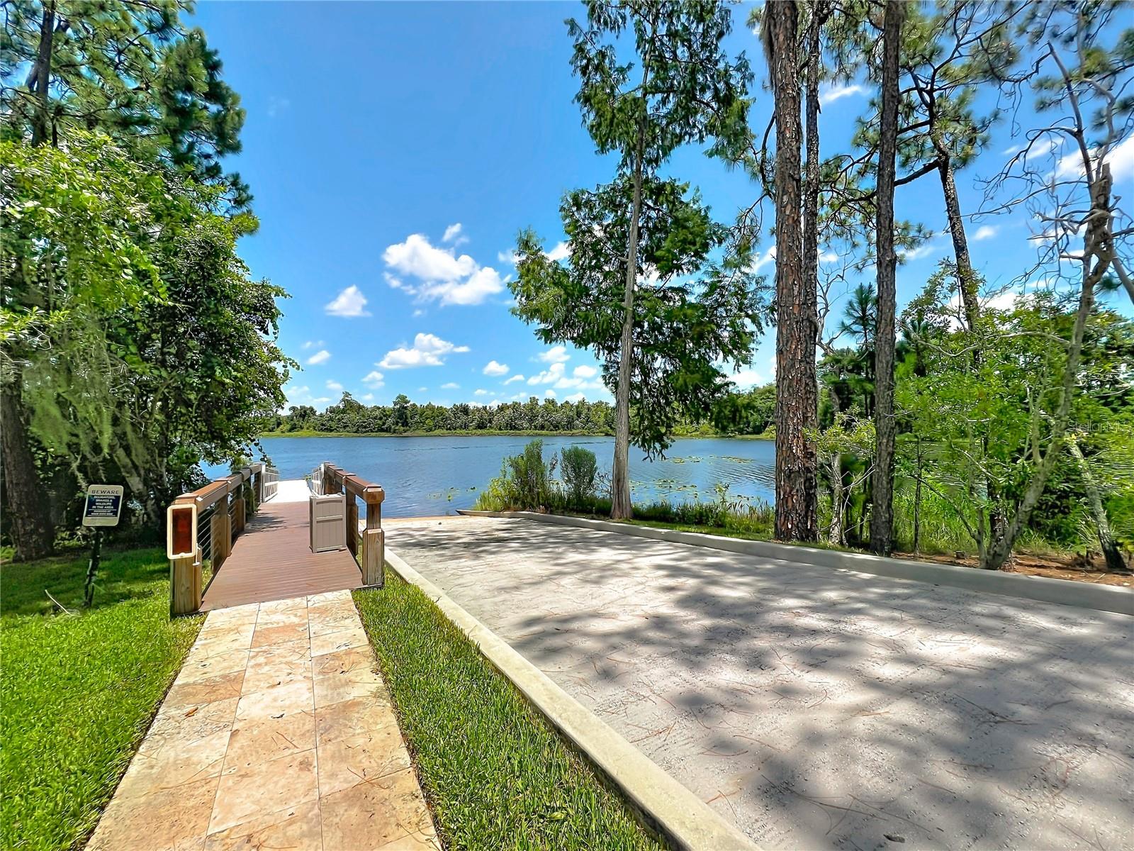 ROYAL CYPRESS PRESERVE - Residential
