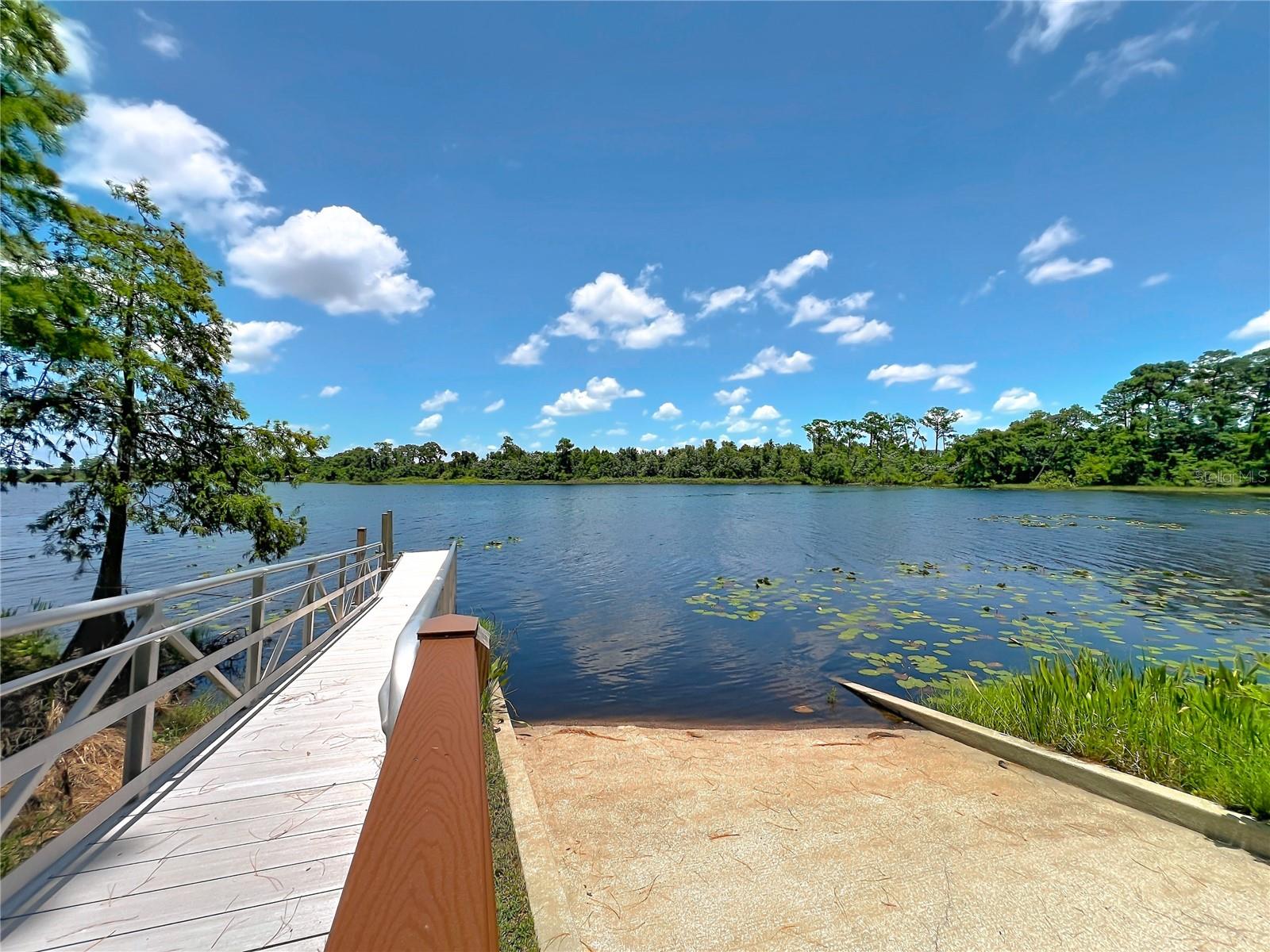 ROYAL CYPRESS PRESERVE - Residential