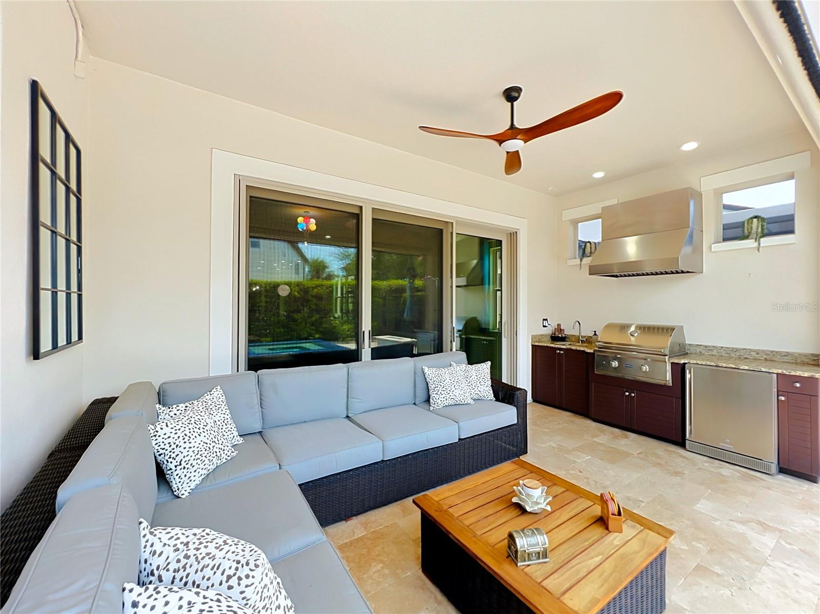 ROYAL CYPRESS PRESERVE - Residential