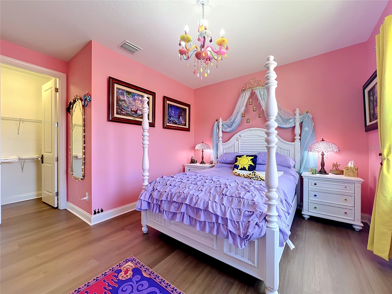 ROYAL CYPRESS PRESERVE - Residential