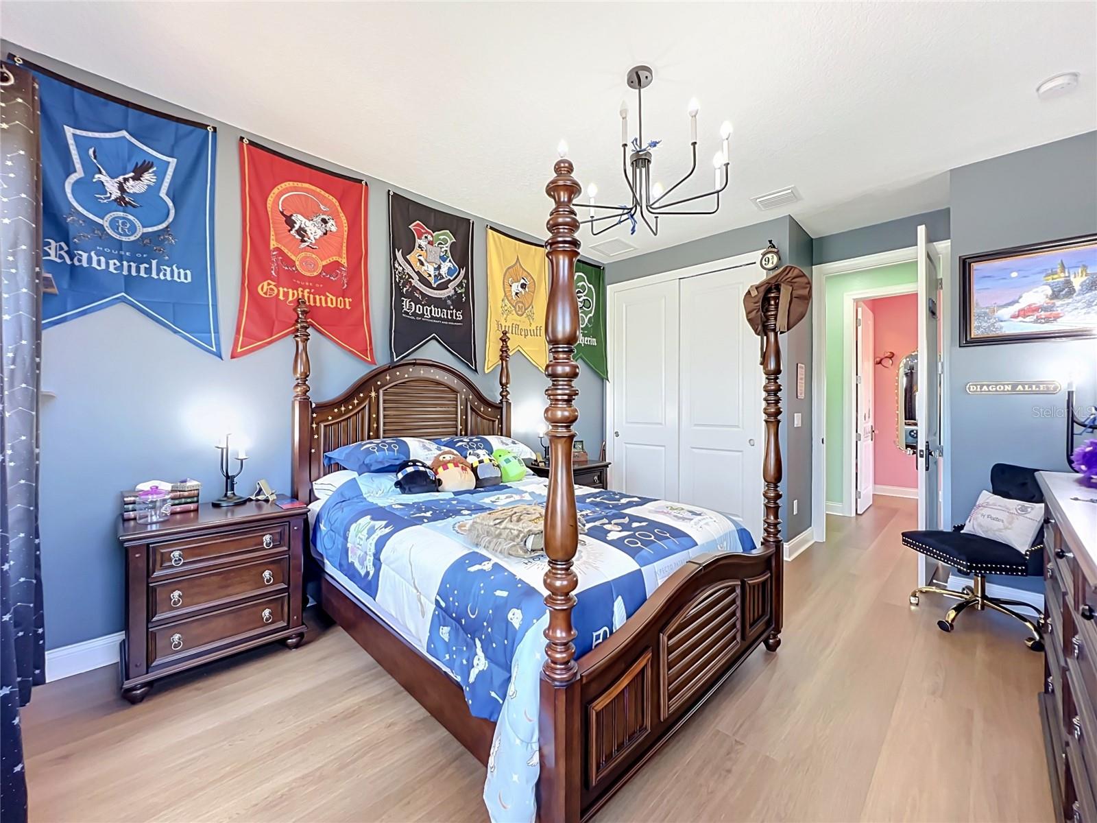 ROYAL CYPRESS PRESERVE - Residential