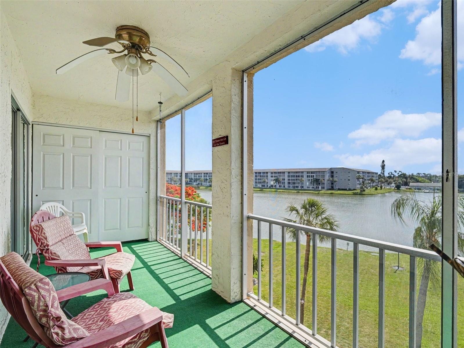 BAYSHORE ON THE LAKE APTS II SEC 1 - Residential