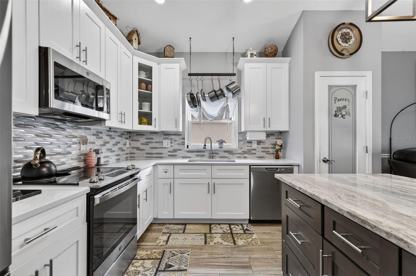 WAVERLEE WOODS UNIT 4A - Residential