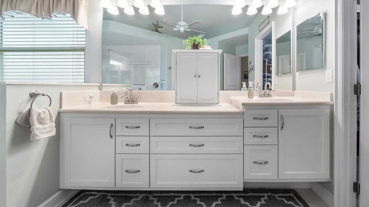CLERMONT EAST HAMPTON AT KINGS RIDGE - Residential
