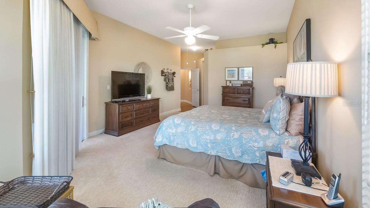 CLERMONT EAST HAMPTON AT KINGS RIDGE - Residential