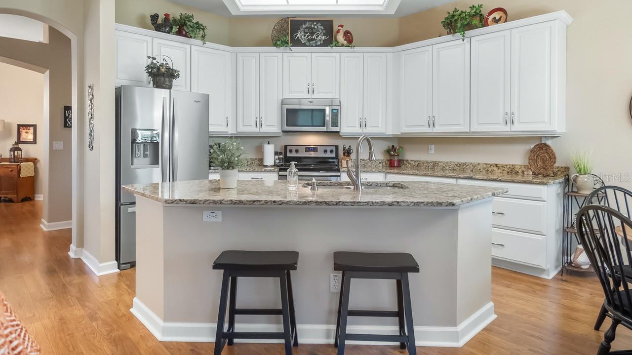 CLERMONT EAST HAMPTON AT KINGS RIDGE - Residential