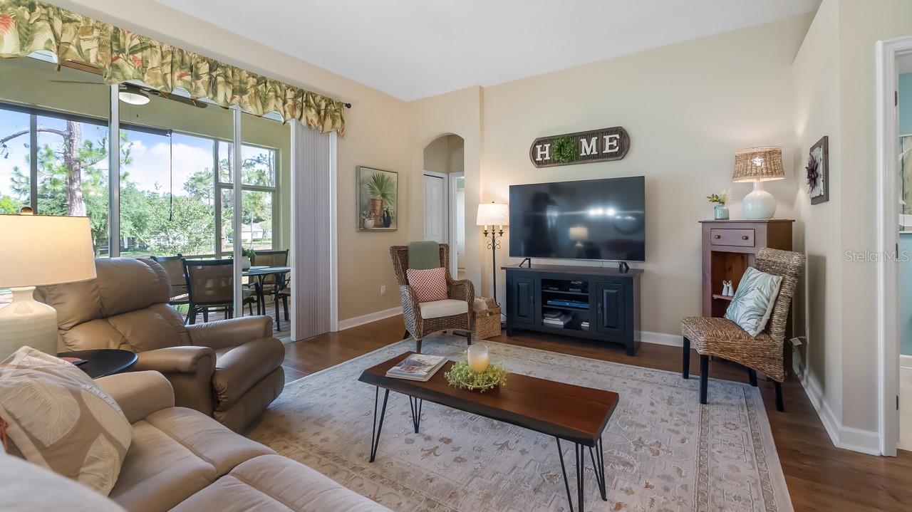 CLERMONT EAST HAMPTON AT KINGS RIDGE - Residential