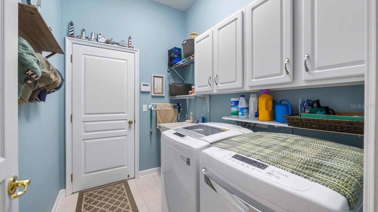 CLERMONT EAST HAMPTON AT KINGS RIDGE - Residential