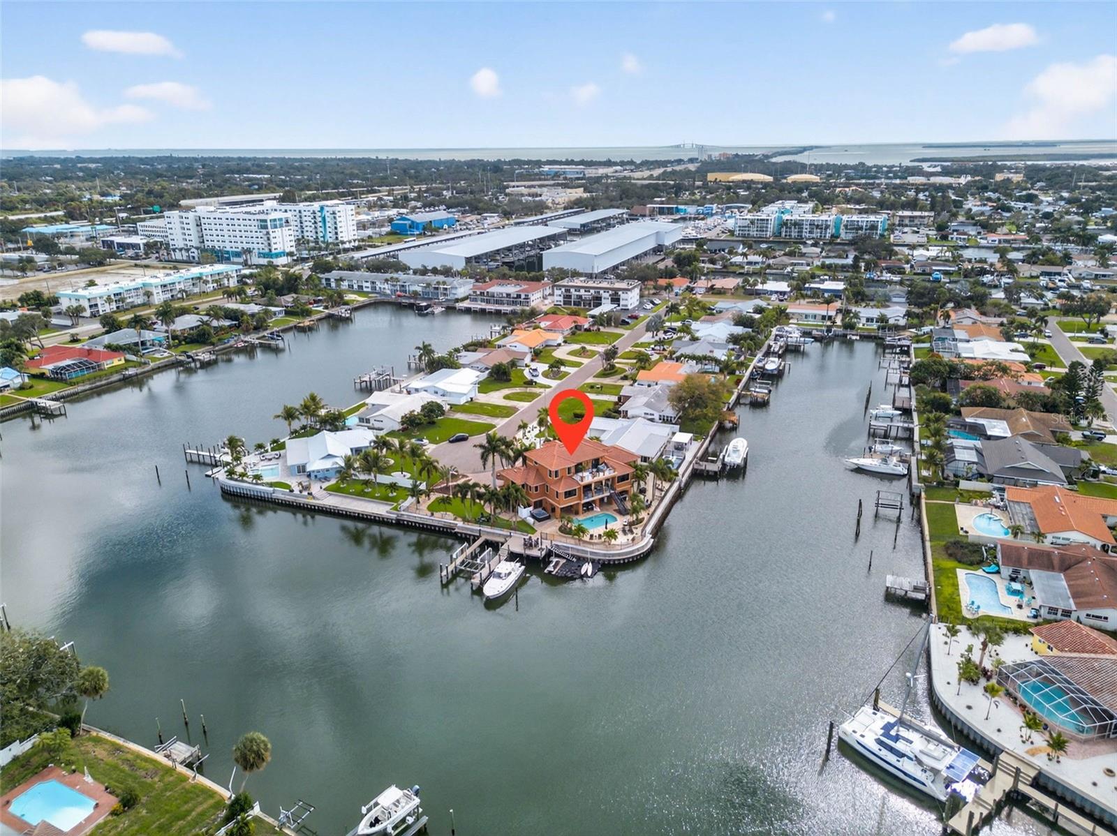 BROADWATER - Residential