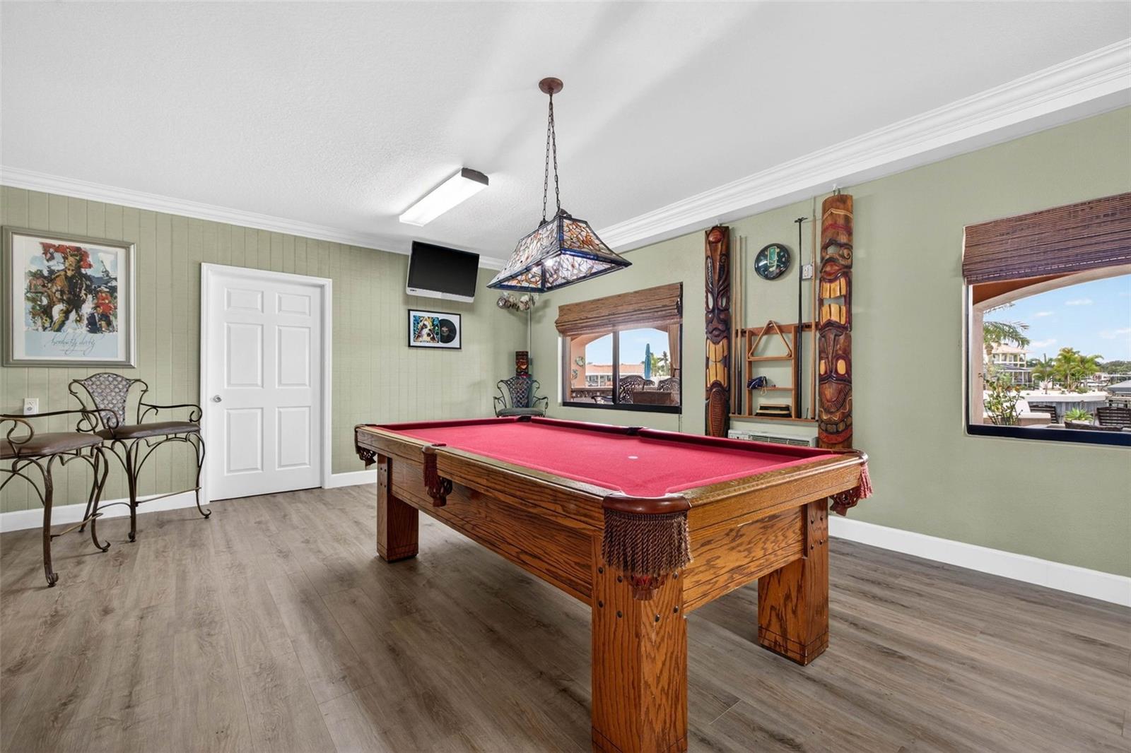 BROADWATER - Residential