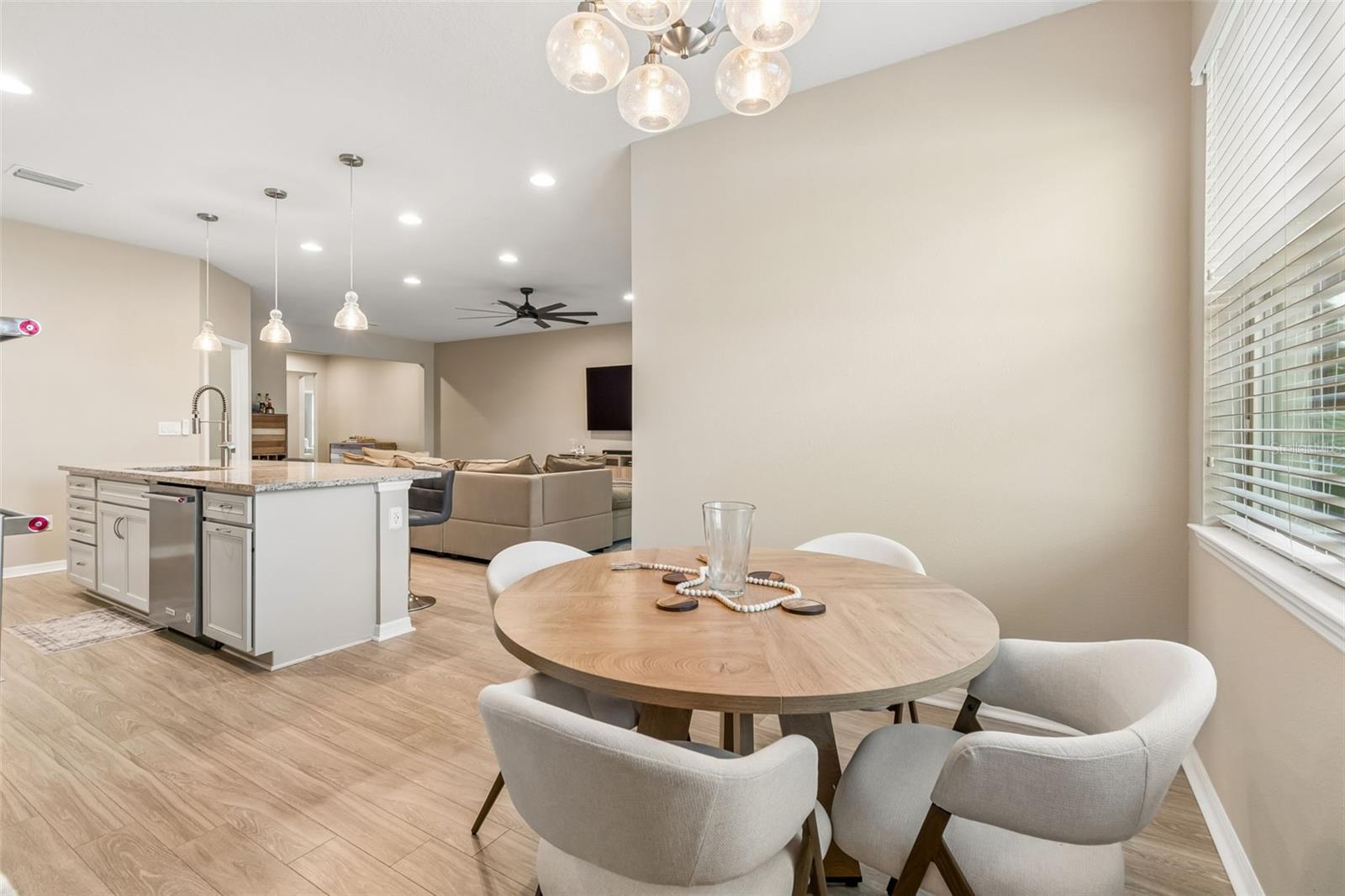 EPPERSON RANCH SOUTH PH 1 - Residential