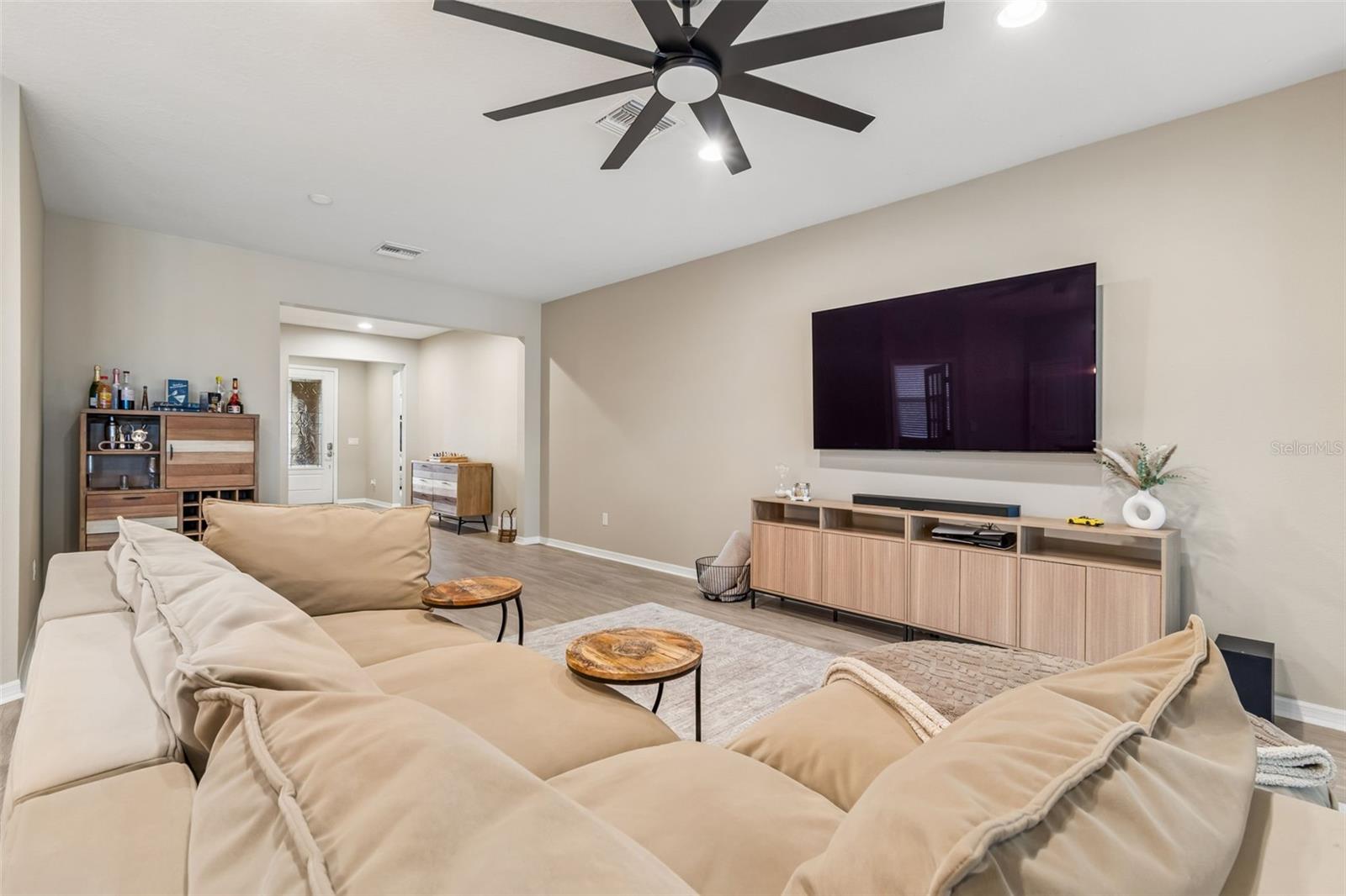 EPPERSON RANCH SOUTH PH 1 - Residential