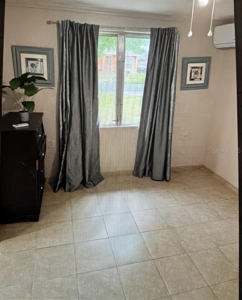 HUNTINGTON HEIGHTS - Residential Lease