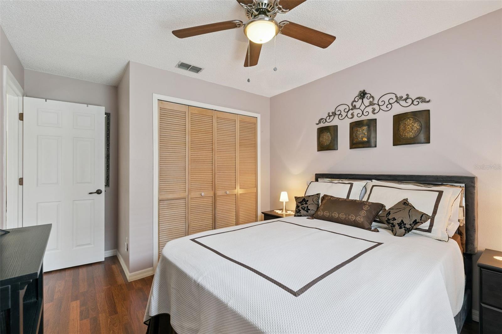 SOUTHCHASE UNIT 4 - Residential