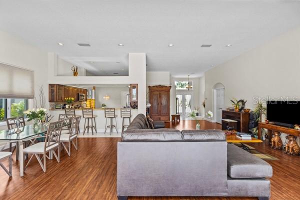 ROSEDALE 1 - Residential