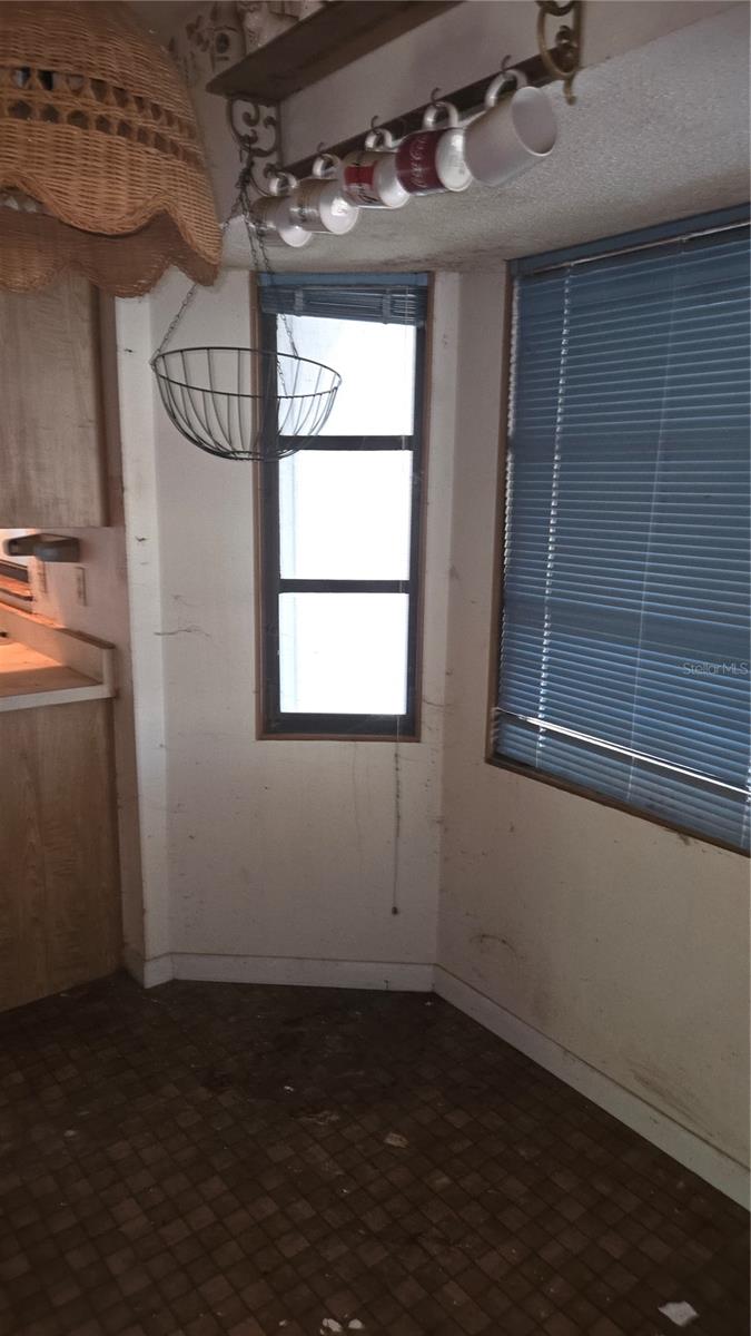 MOUNT PLEASANT - Residential