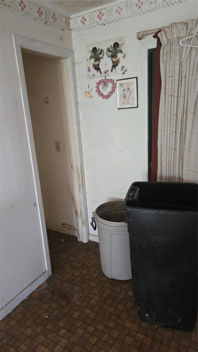MOUNT PLEASANT - Residential