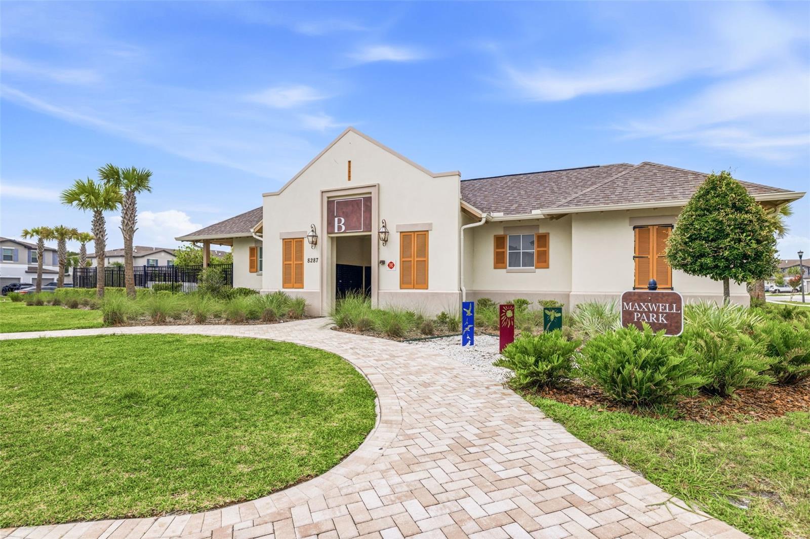 BRYANT SQUARE - Residential