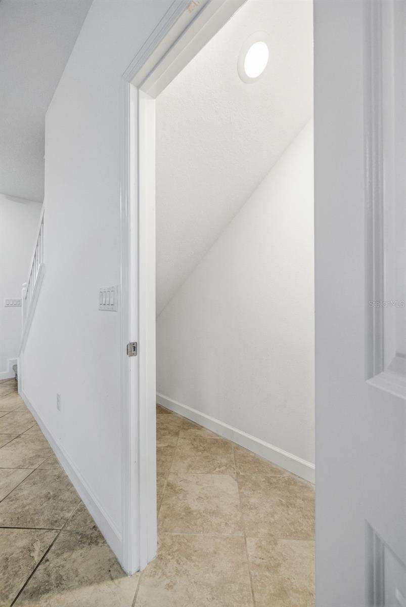 BRYANT SQUARE - Residential
