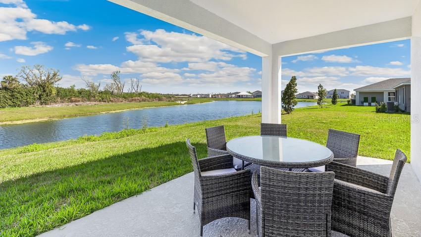 OAKFIELD TRAILS - Residential