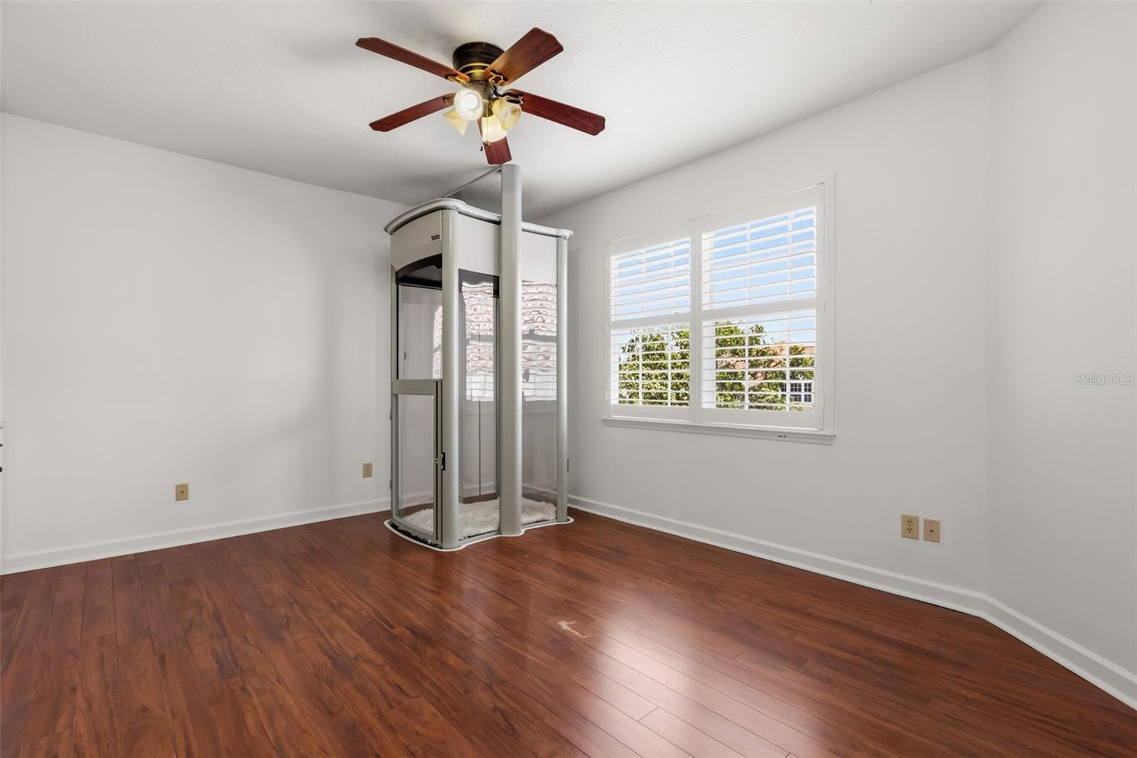 STONEYBROOK - Residential