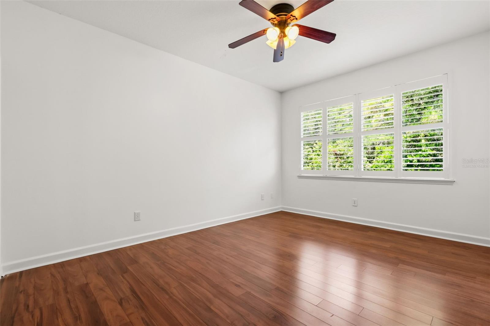 STONEYBROOK - Residential