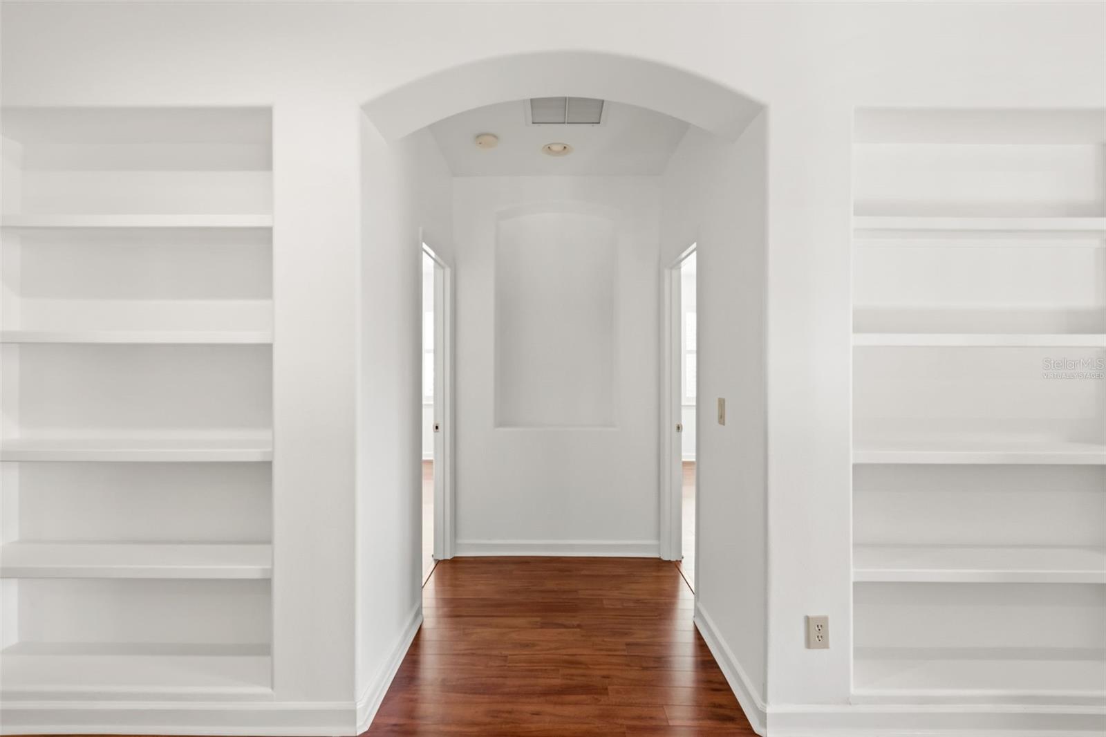 STONEYBROOK - Residential