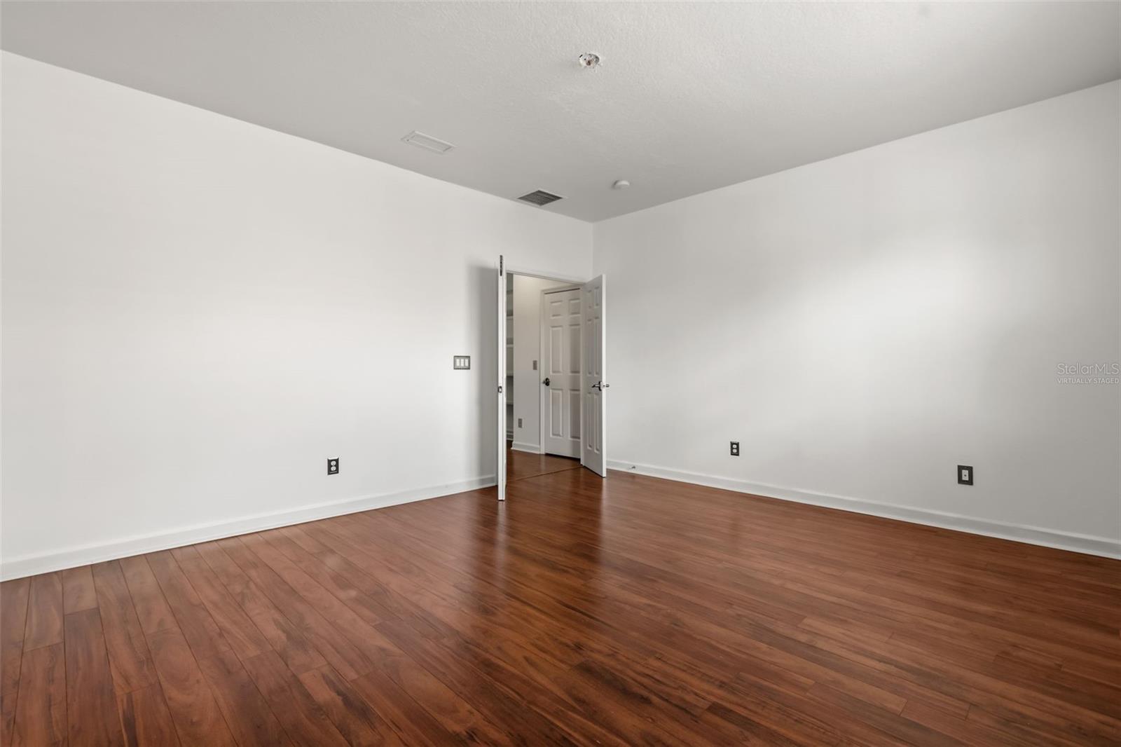 STONEYBROOK - Residential