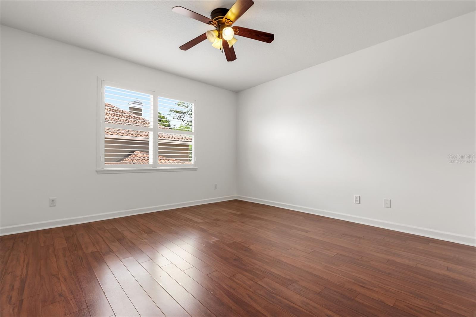 STONEYBROOK - Residential