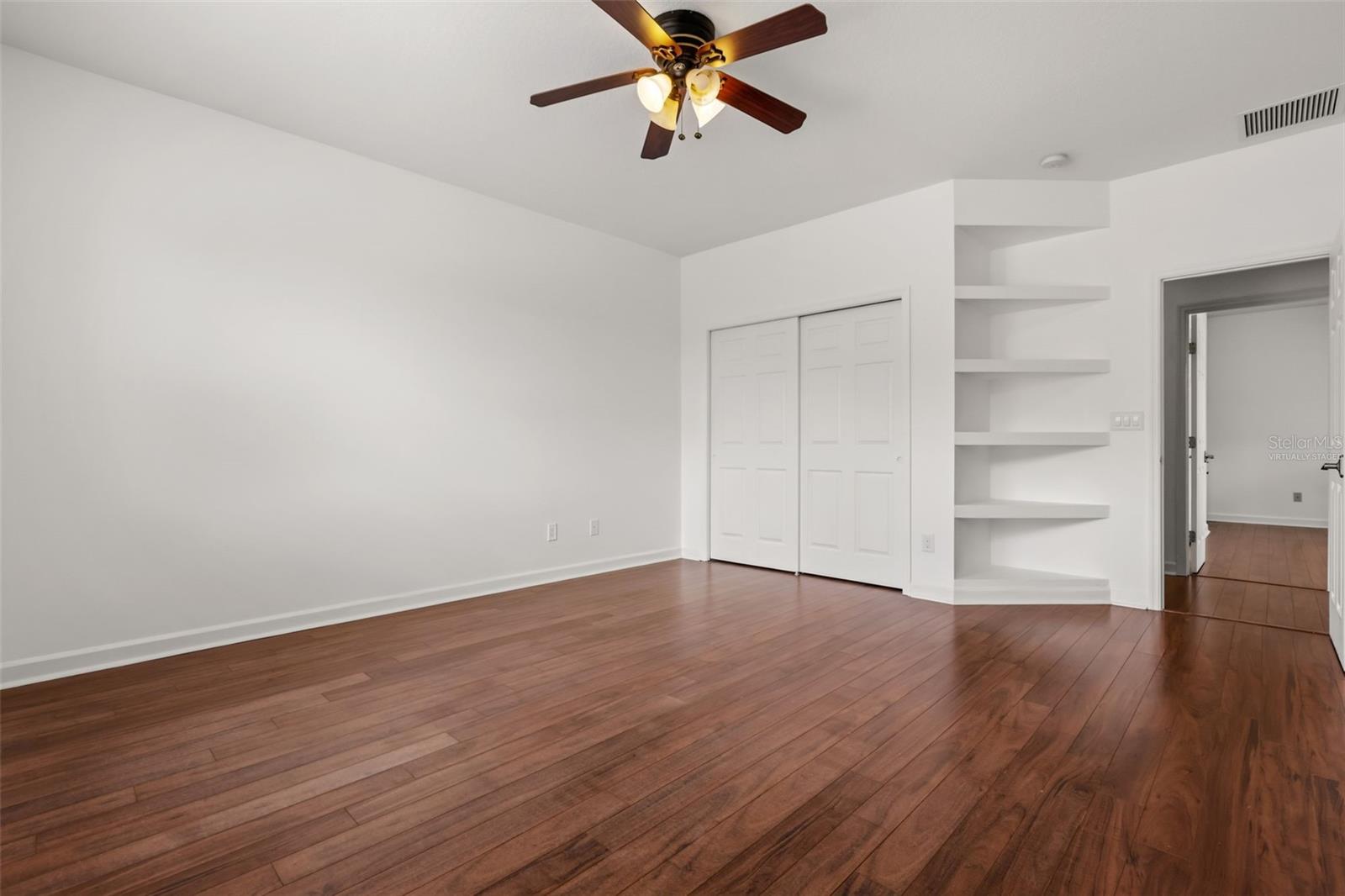 STONEYBROOK - Residential
