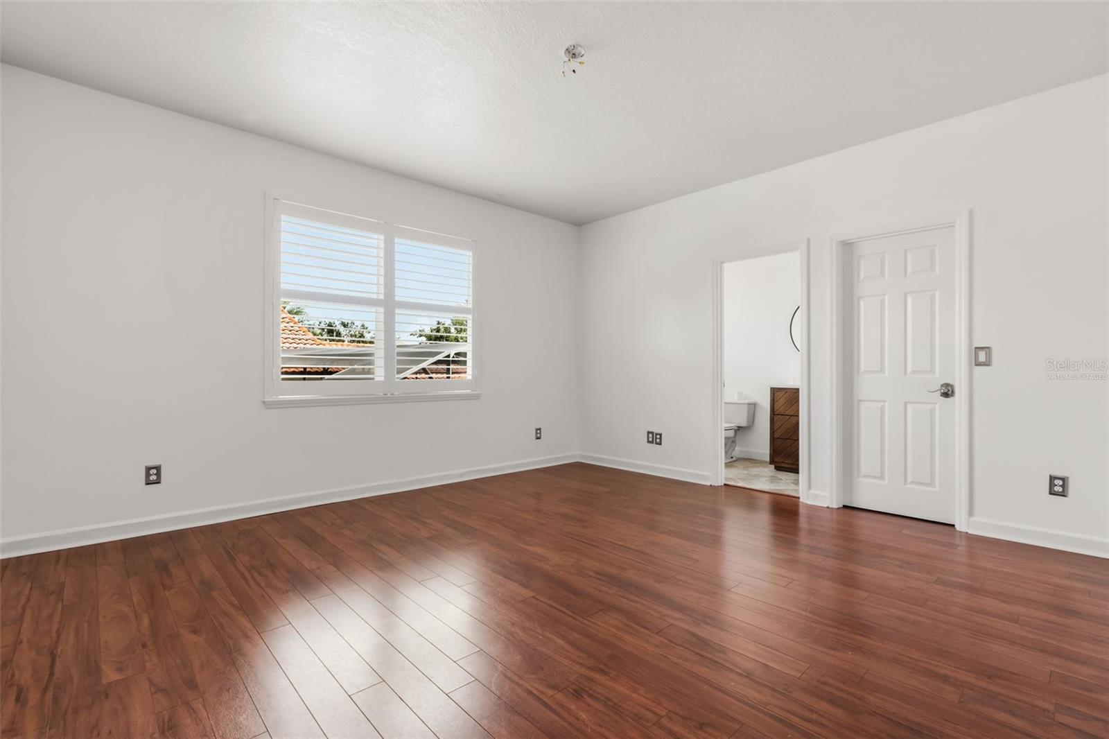 STONEYBROOK - Residential