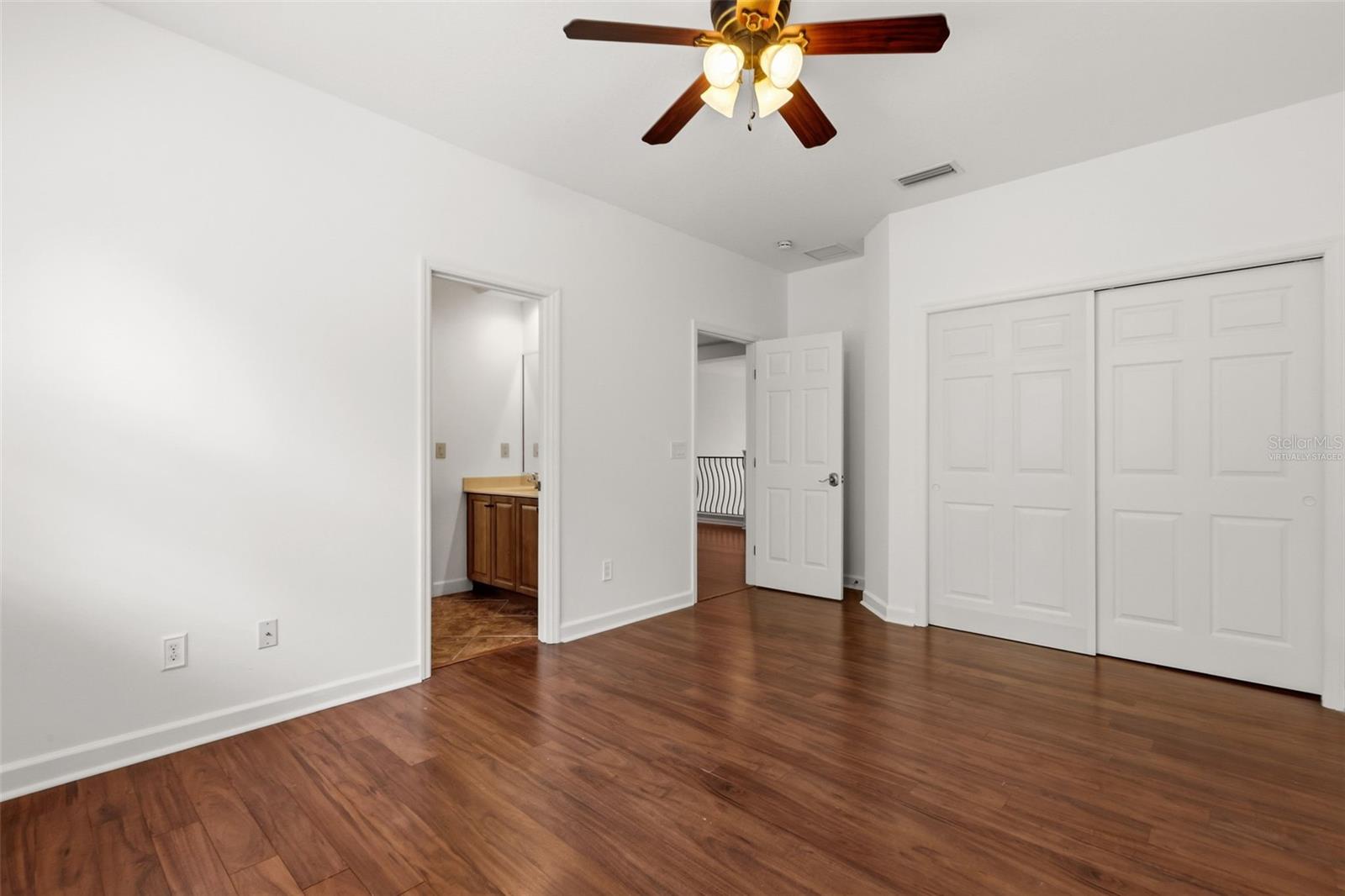 STONEYBROOK - Residential