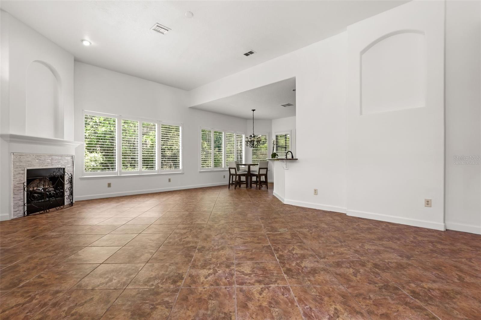 STONEYBROOK - Residential
