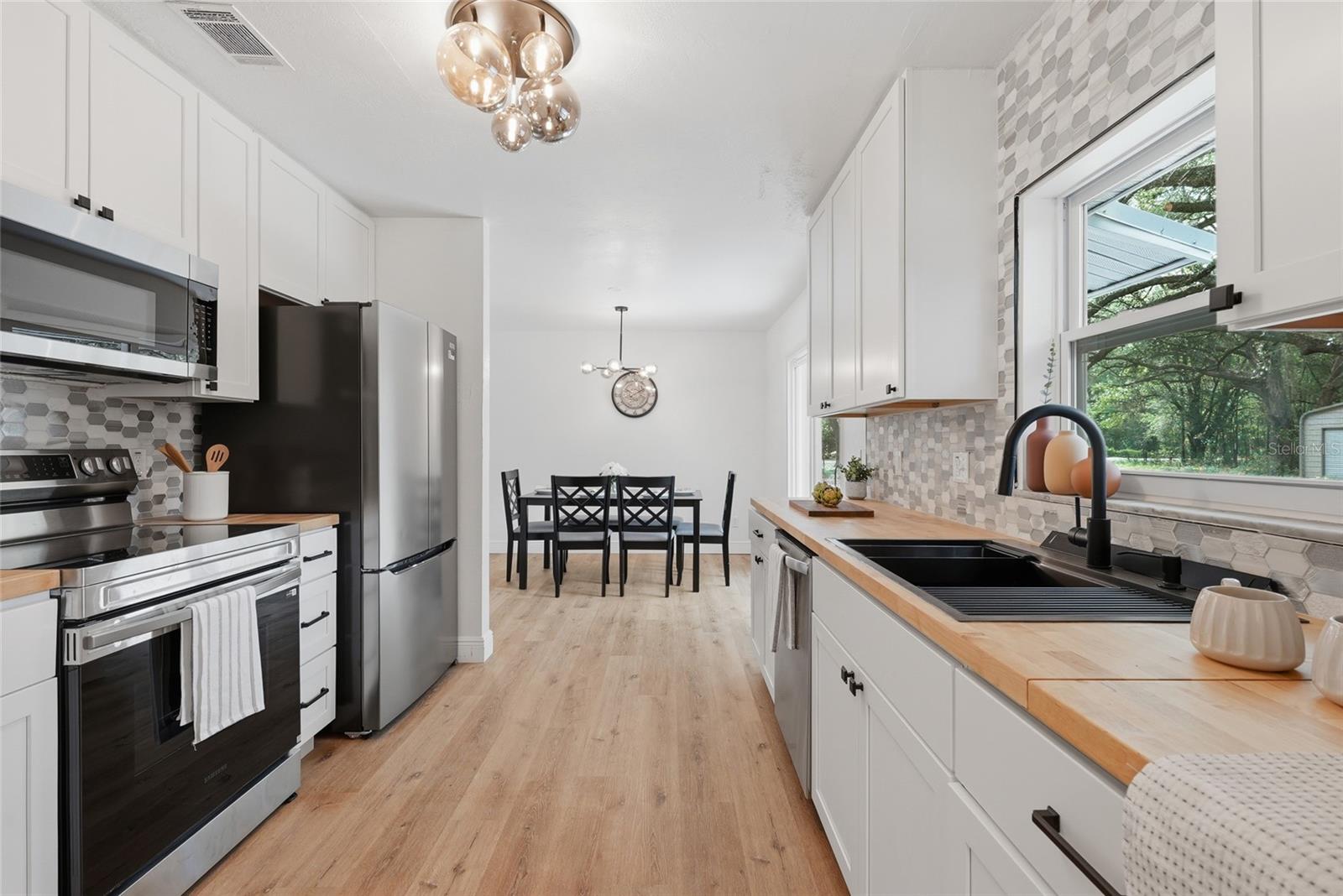 ARNO FARMS - Residential